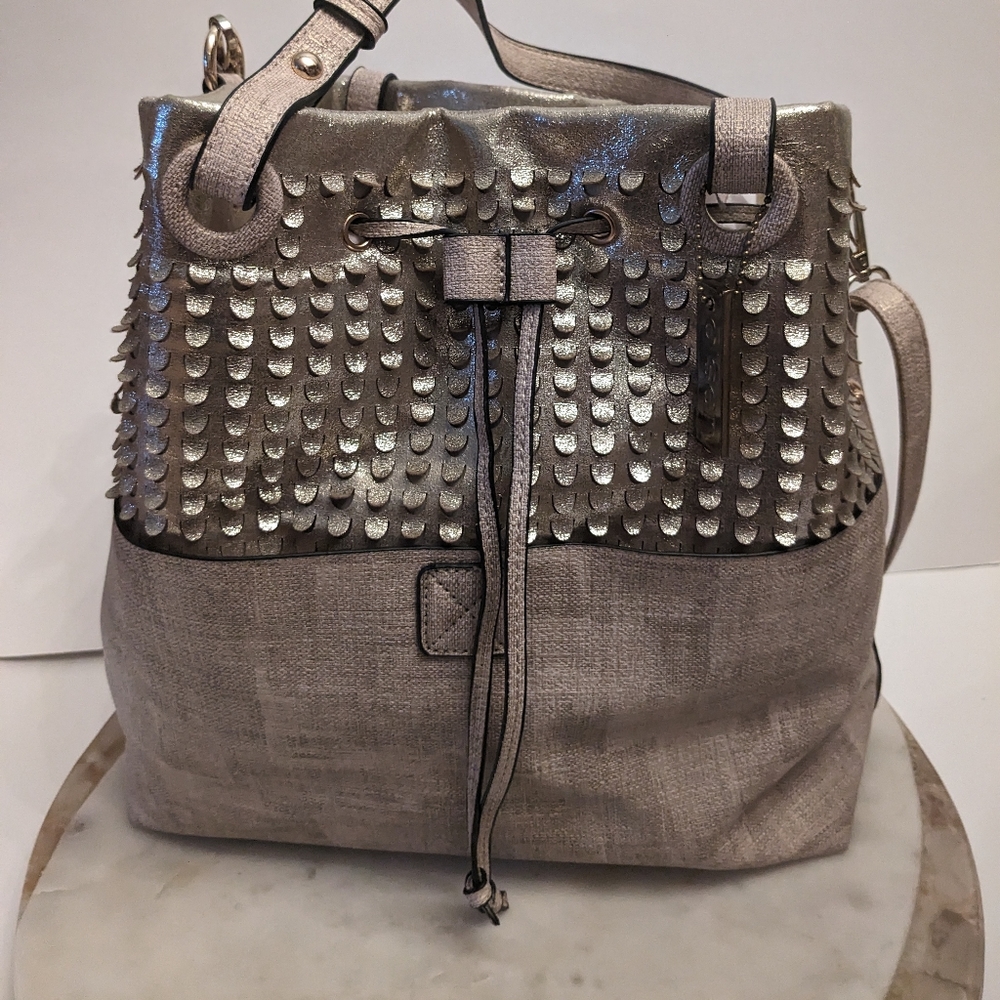 Olsen Europe large vegan hand/ shoulder bag